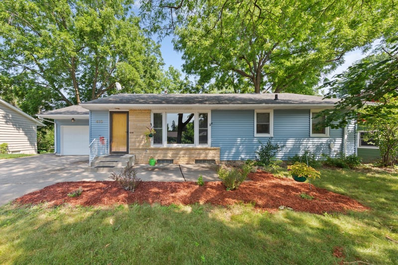 410 Orchard St N, Northfield, MN 55057