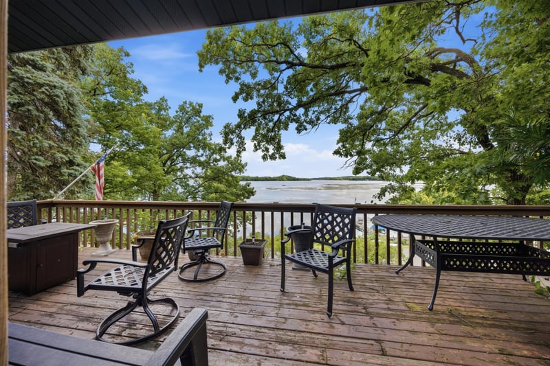 13117 Bayview Rd, South Haven, MN 55382
