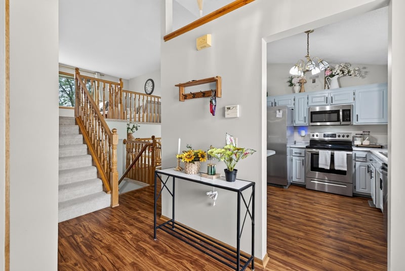 7101 Setzler Pw, Brooklyn Park, MN 55445