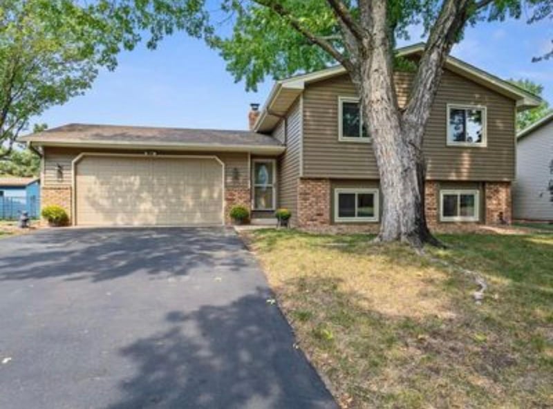 7518 Humboldt Cir N, Brooklyn Park, MN 55444