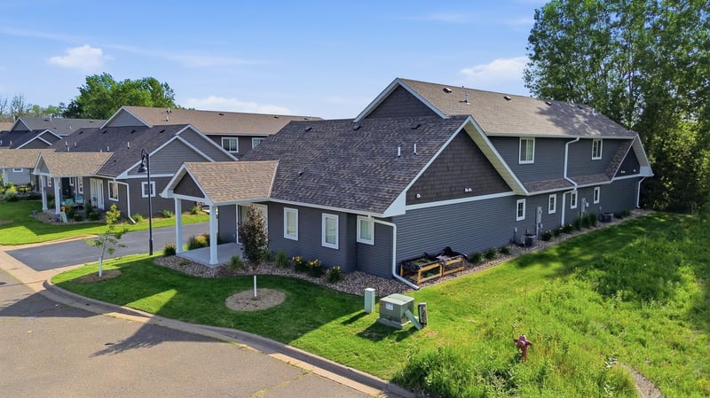 22352 Lilac Way, Forest Lake, MN 55025