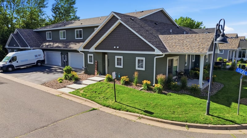22294 Lilac Way, Forest Lake, MN 55025