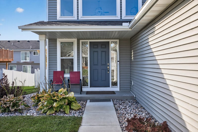 1704 Wilking Way, Shakopee, MN 55379