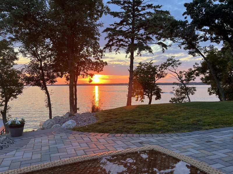 13540 Indian Beach Rd, Spicer, MN 56288