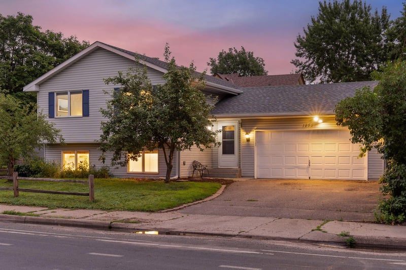 1855 Monroe St NE, Minneapolis, MN 55418