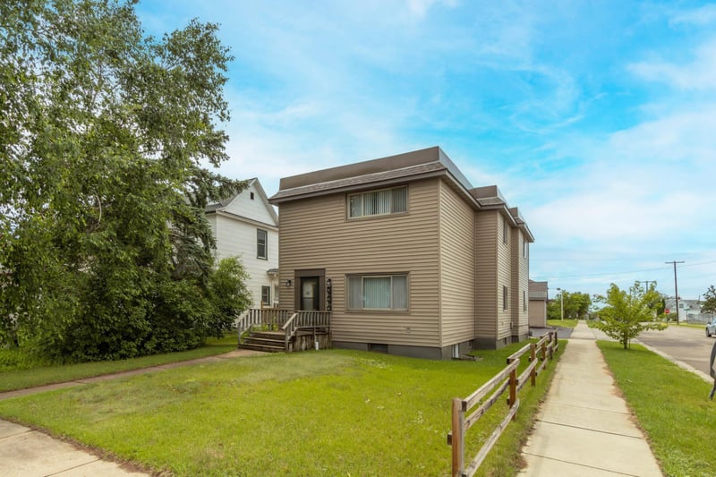 721 Beltrami Ave NW, Bemidji, MN 56601