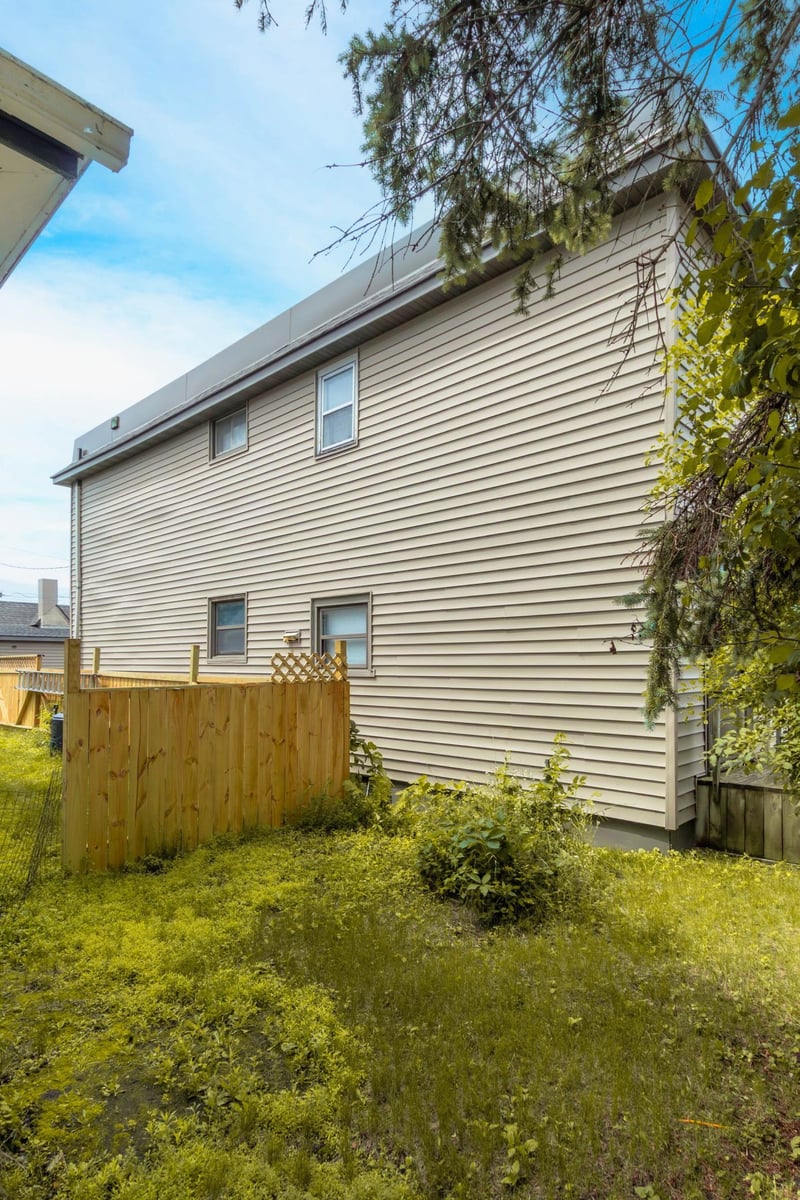 721 Beltrami Ave NW, Bemidji, MN 56601