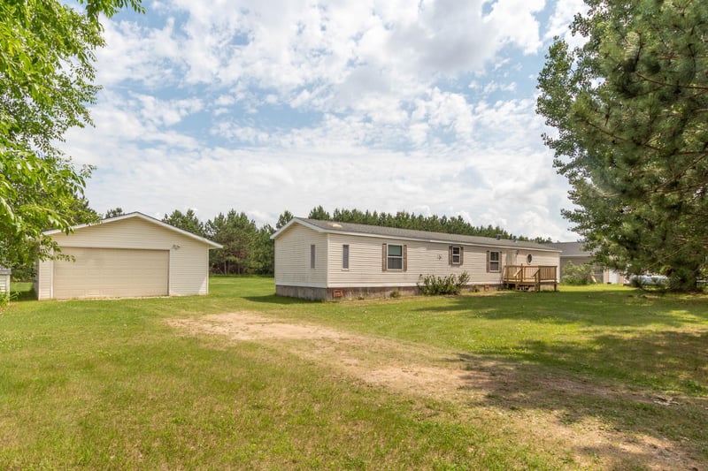 596 Old Willow Ct NW, Bemidji, MN 56601