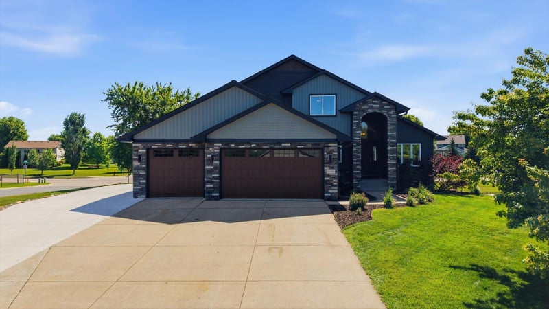 8096 Padre Way NE, Otsego, MN 55330