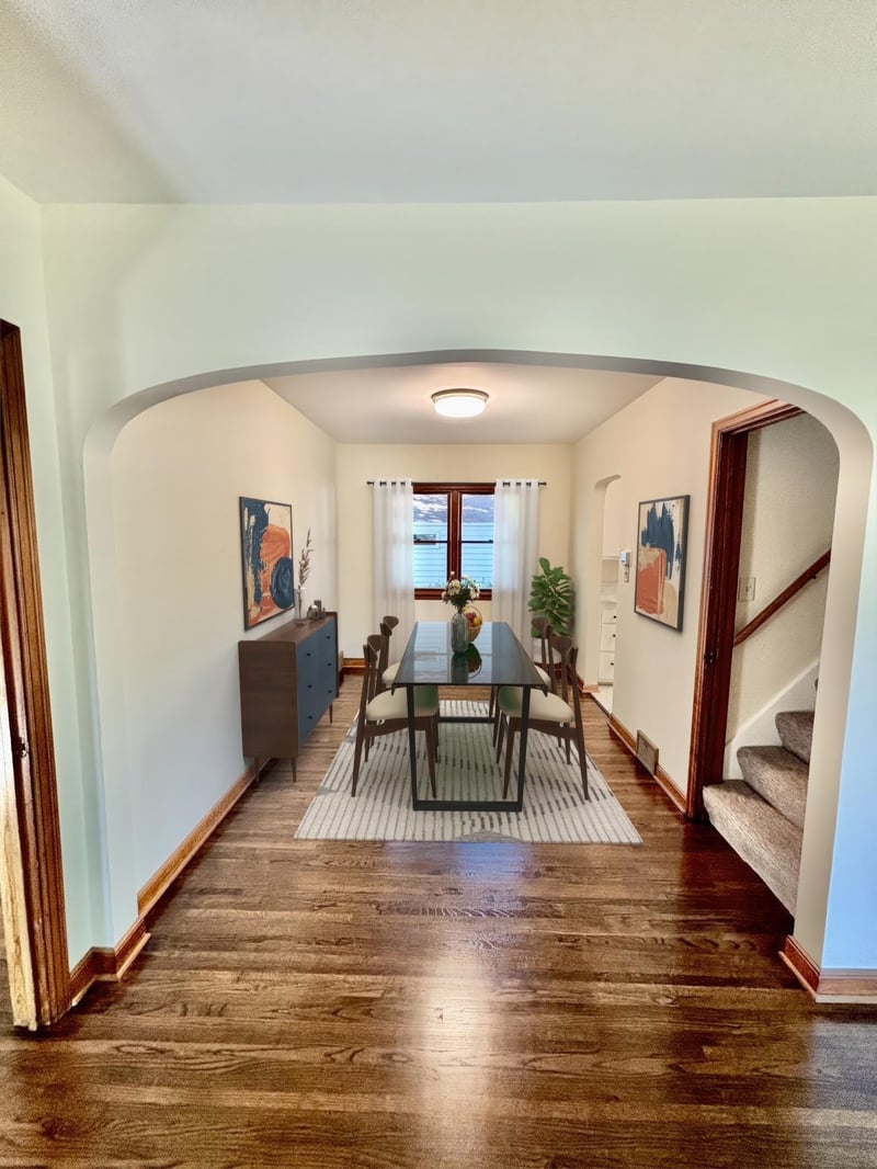 180 Bernard St E, West Saint Paul, MN 55118