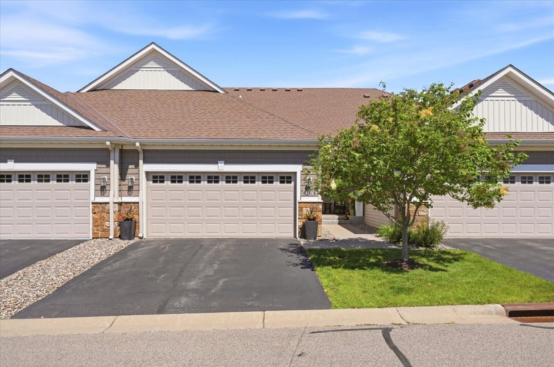 8178 Virginia Ln, Savage, MN 55378