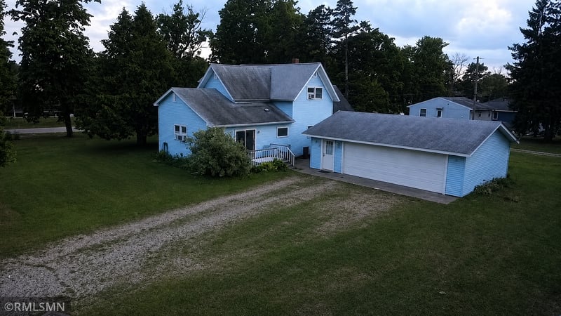 304 7th St, Pepin, WI 54759