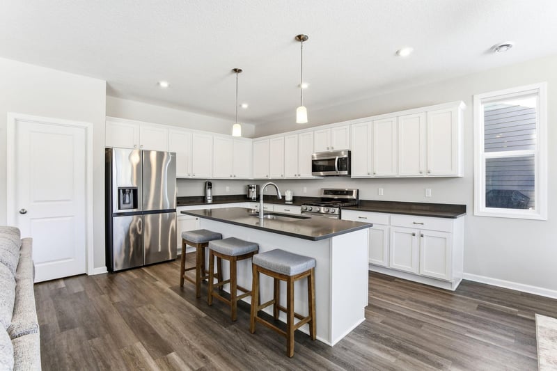 9931 Bluebird St NW, Coon Rapids, MN 55433