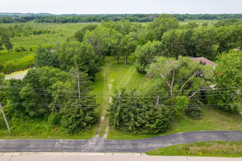 5715 Hodgson Rd, Shoreview, MN 55126