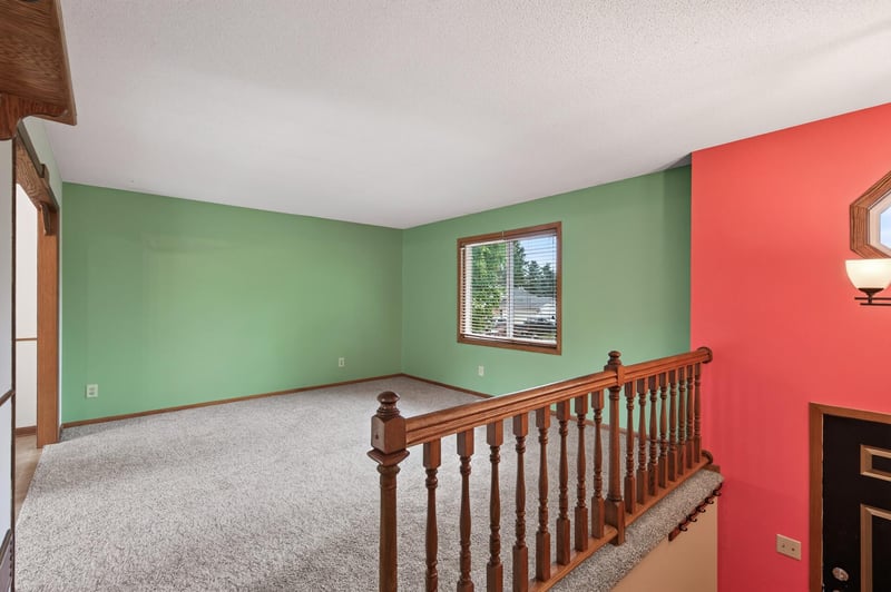 1301 Roosevelt St, Anoka, MN 55303