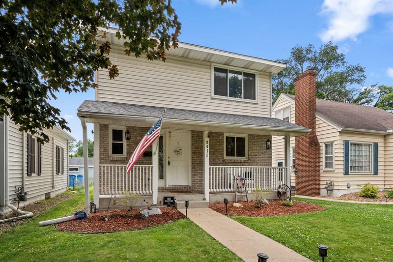 3415 Grimes Ave N, Robbinsdale, MN 55422