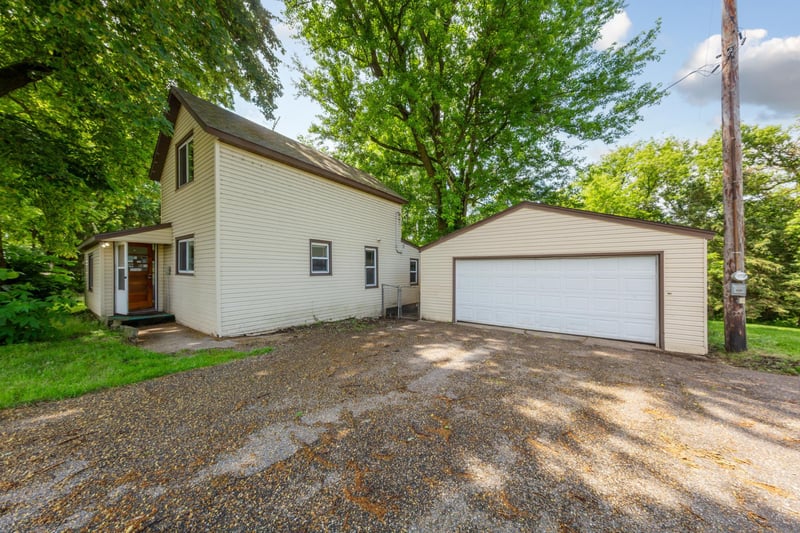 8370 County Road 3, Owatonna, MN 55060