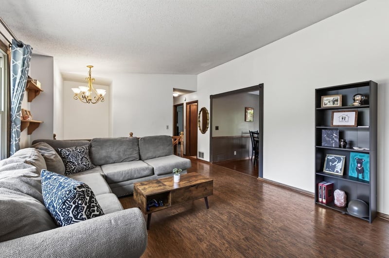 5190 Three Points Blvd, Mound, MN 55364
