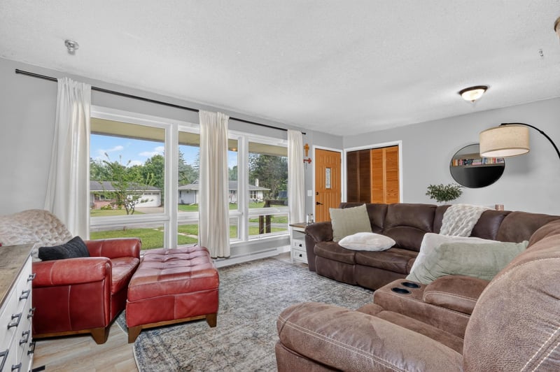 805 Willow Ln, Grand Rapids, MN 55744