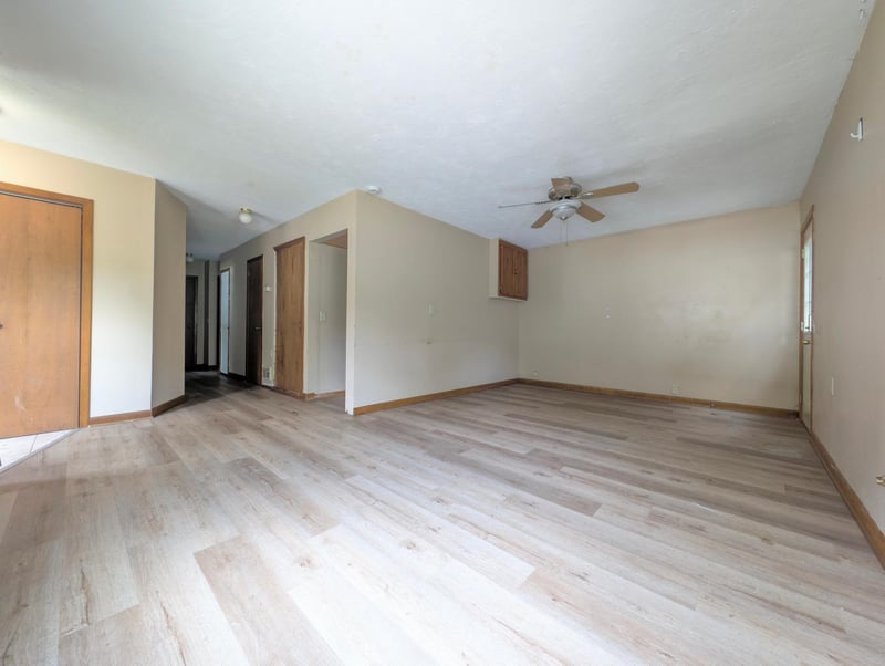 1003 9th Ave, Anoka, MN 55303