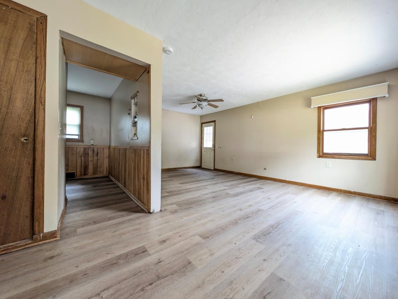1003 9th Ave, Anoka, MN 55303