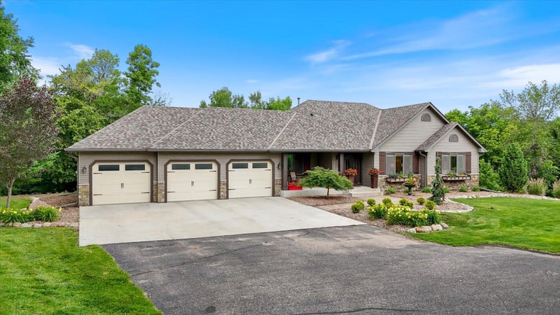 1265 Bice Ave NW, Buffalo, MN 55313