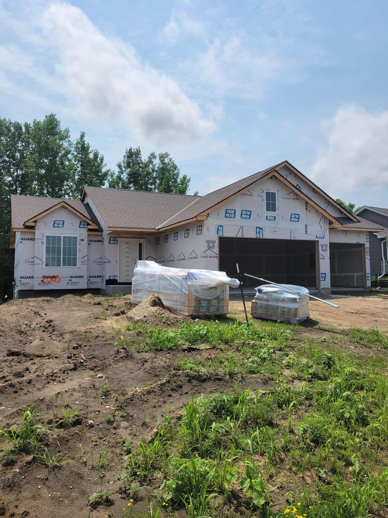2083 River Bend Trl, Mayer, MN 55360