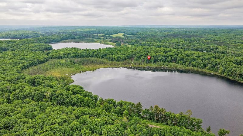 15506 W Holly Lake Ln, Stone Lake, WI 54876