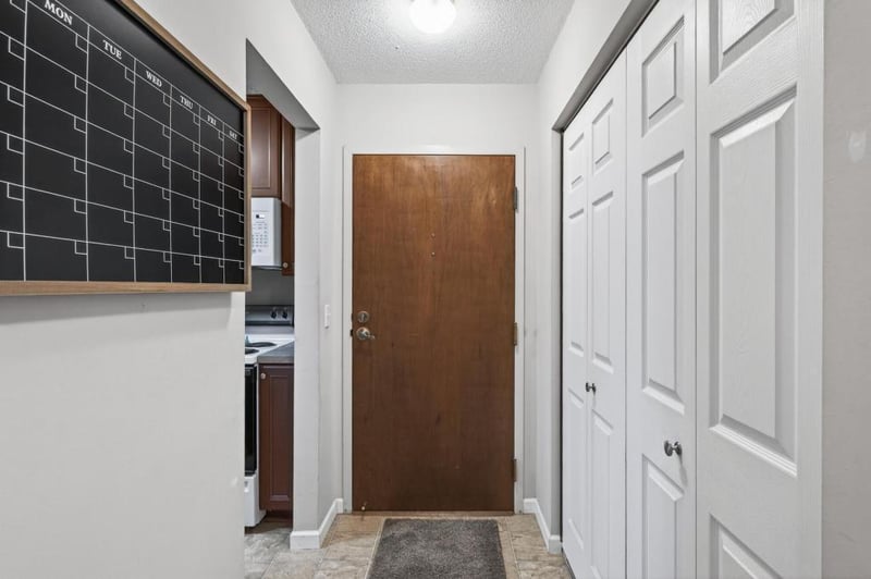 181 Little Canada Rd E #334, Little Canada, MN 55117