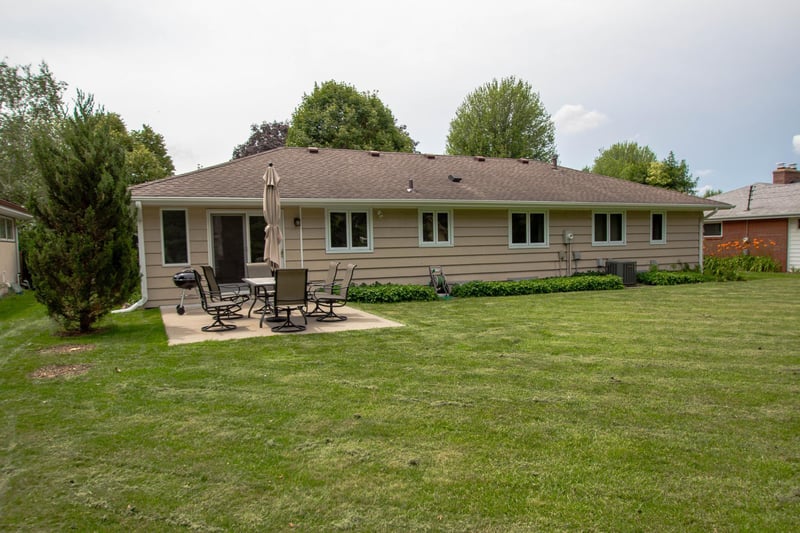 3314 Belden Dr NE, Saint Anthony, MN 55418