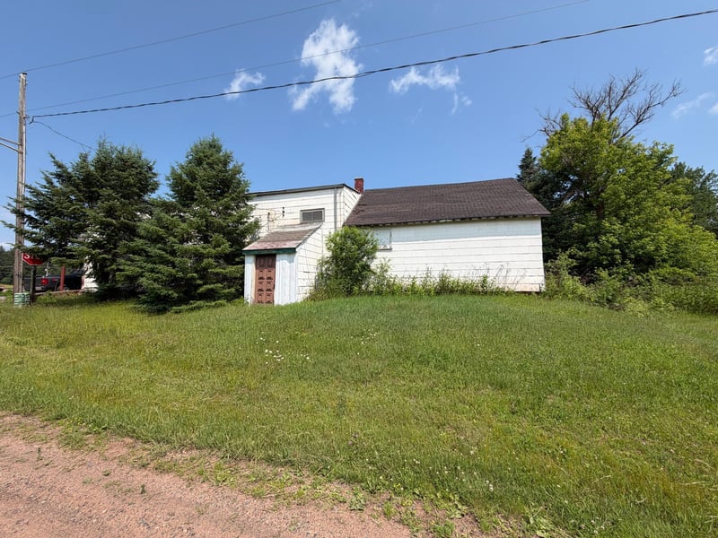 8380 Main St, Kerrick, MN 55756