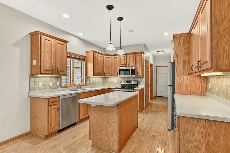 2322 Coral Ct NE, Rochester, MN 55906