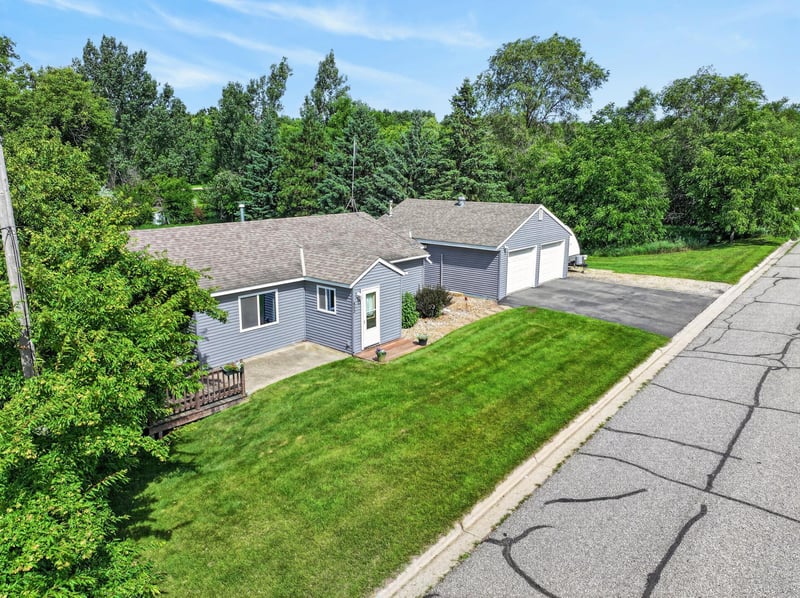 802 John St, Starbuck, MN 56381