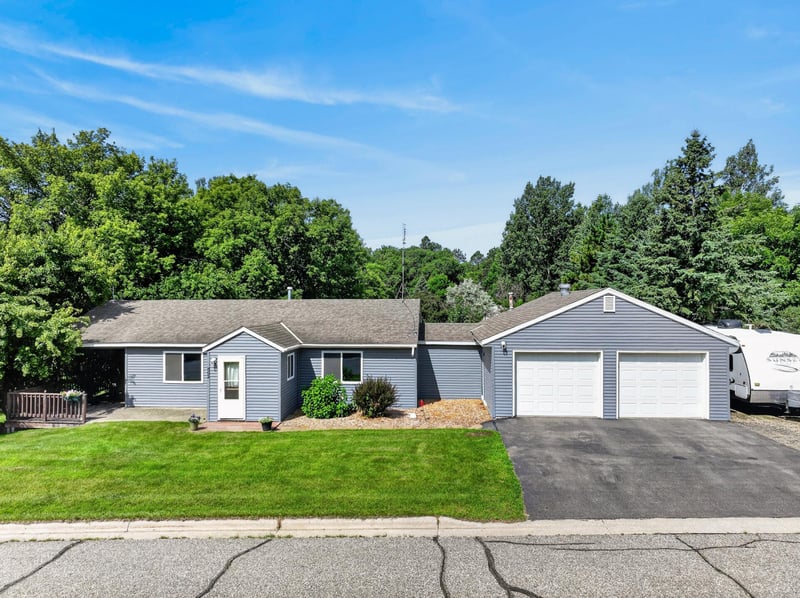 802 John St, Starbuck, MN 56381