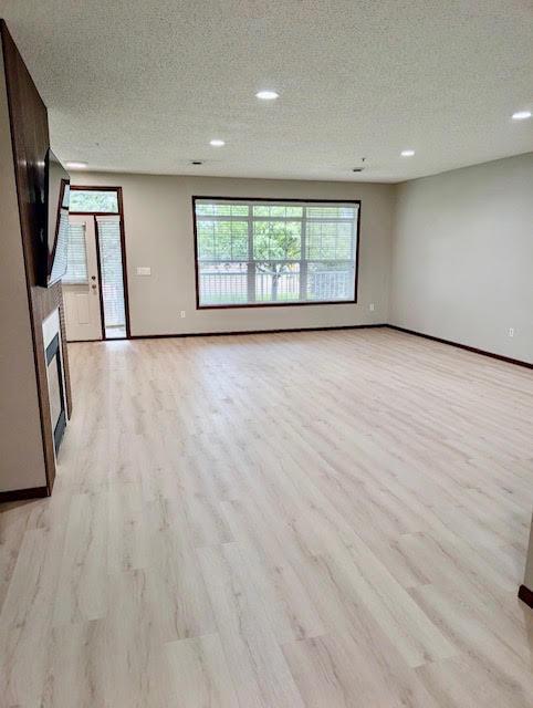 4940 Underwood Ln N #4940D, Plymouth, MN 55442