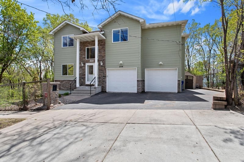356 Arlington Ave W, Saint Paul, MN 55117