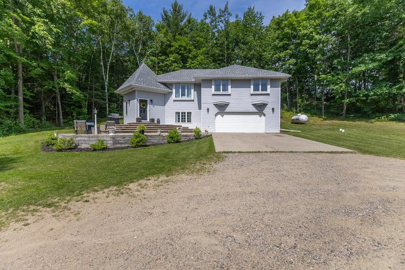 10851 Long Lake Dr NE, Bemidji, MN 56601
