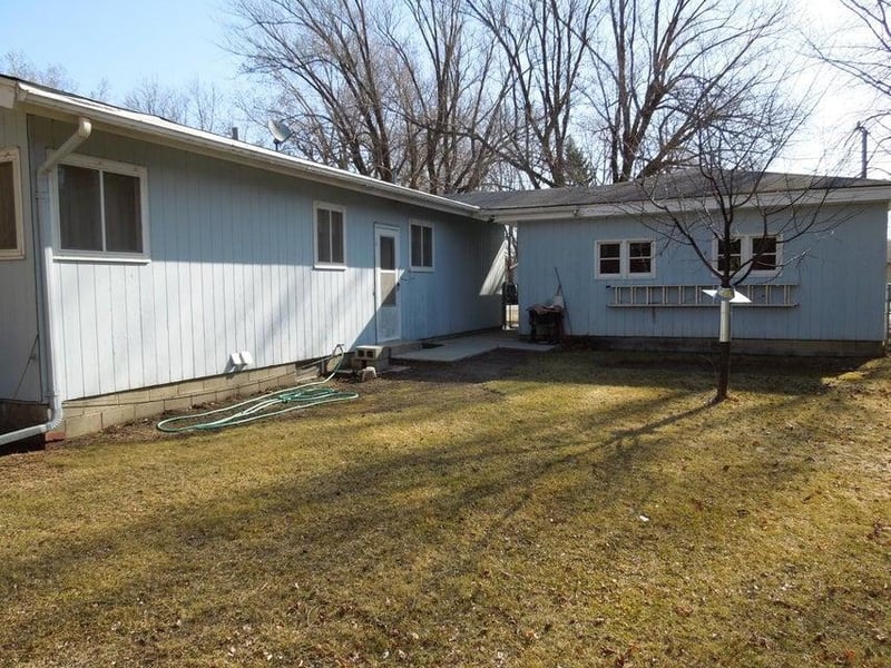 18 6th St NE, Pelican Rapids, MN 56572