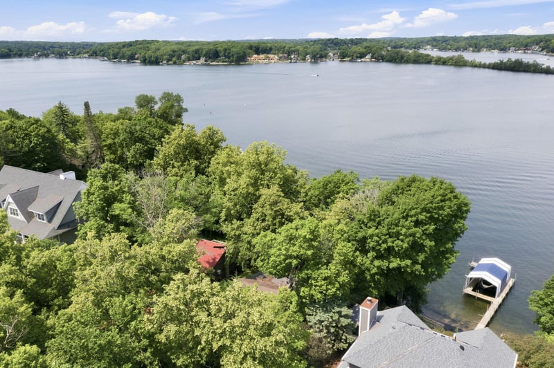 3435 Warner Ln, Mound, MN 55364