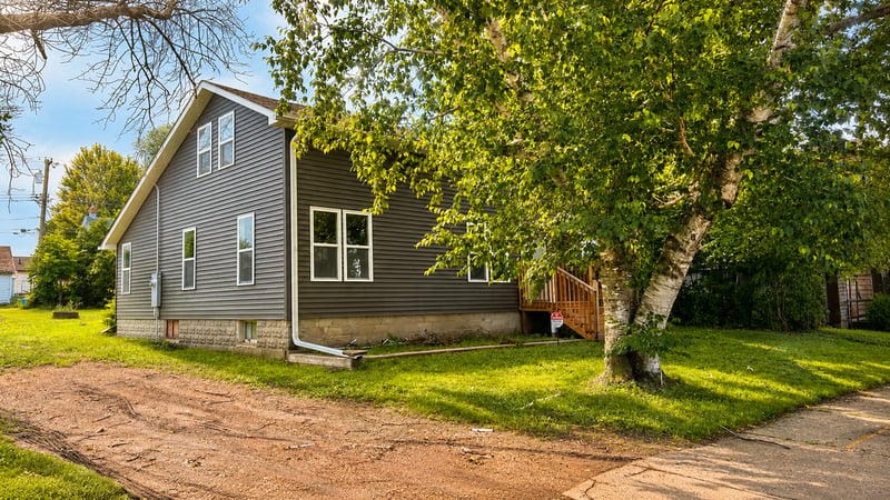 306 N Hampton St, Fairmont, MN 56031