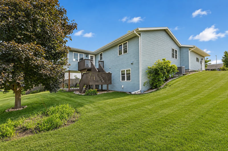 2727 20th Ave SE, Rochester, MN 55904