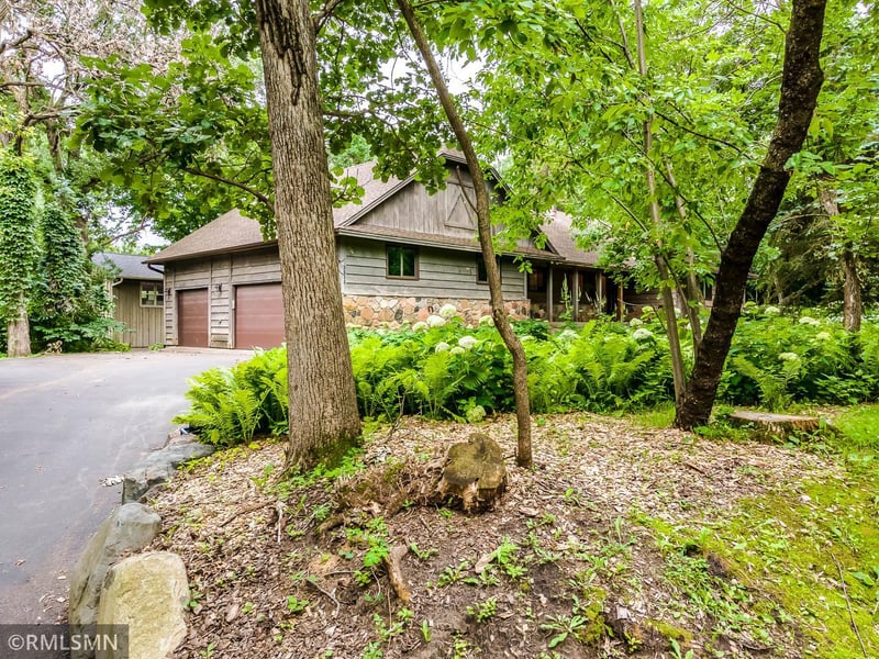 3511 Rum River Dr, Anoka, MN 55303