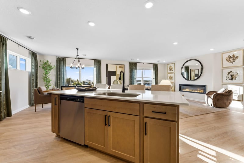 1110 Annagaire Curve, Rosemount, MN 55068