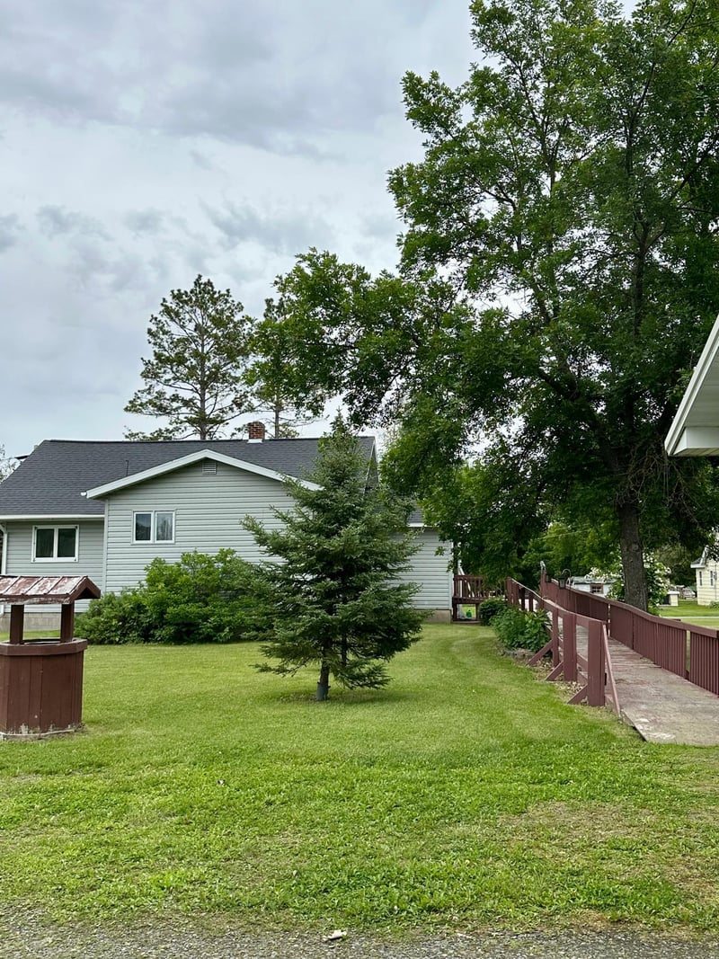 7664 Highway 11, Loman, MN 56654