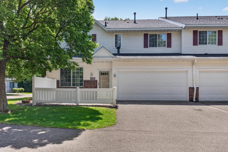 17195 49th Ave N #E, Plymouth, MN 55446