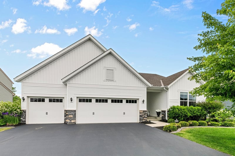 15294 75th Cir NE, Otsego, MN 55330