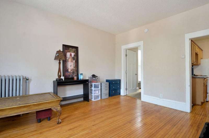 690 Conway St, Saint Paul, MN 55106