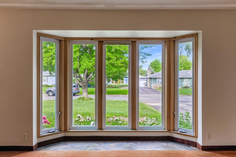 6237 Russell Ave S, Richfield, MN 55423