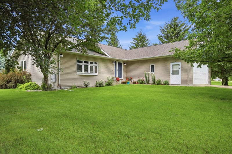 1600 26th St SW, Austin, MN 55912