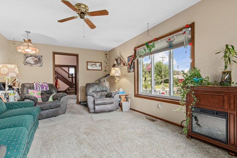 1006 College St, Northfield, MN 55057